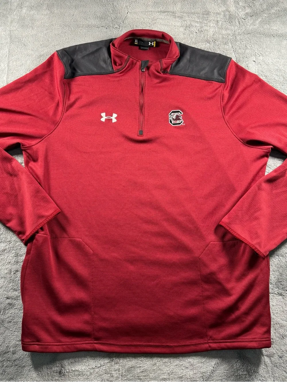 Under Armour South Carolina Gamecocks 1/4 Zip Pullover Jacket Red Men's XL